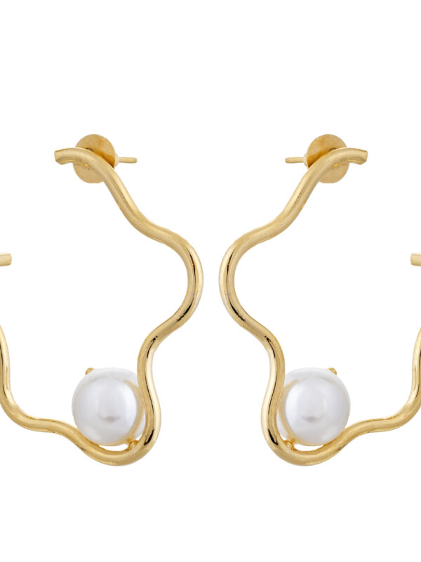 Pearl and Gold Hoop Earrings