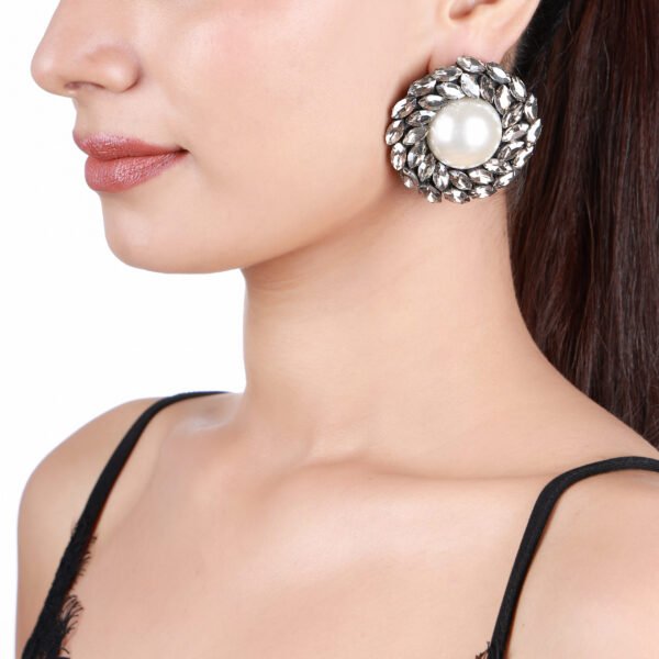 Oversize Stud Earrings