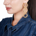 Design Gold Link Earrings